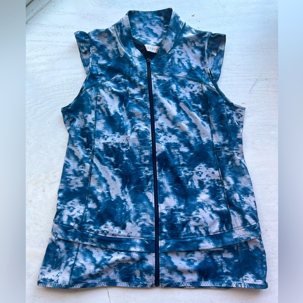 Lululemon windbreaker vest